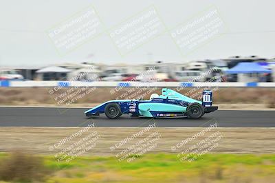 media/Jan-26-2025-CalClub SCCA (Sun) [[cfcea7df88]]/Group 2/Race/